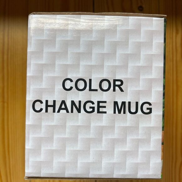 Christmas Tree Mug Color Changing - Picture 2 of 4